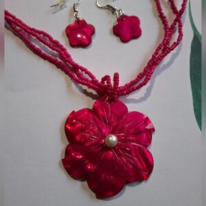 Pink Shell Flower Necklace Set